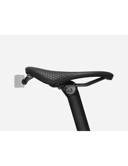 Selle Trek Aeolus Elite Airloom 145 mm Noir